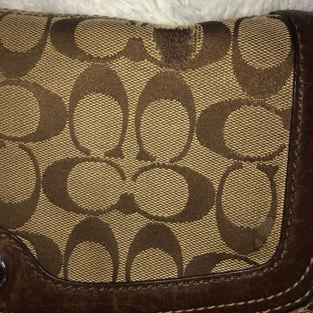 Authentic Coach Purse - Picture 3 of 4